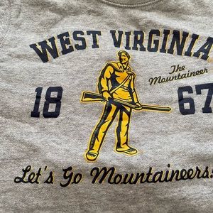 WVU Mountaineers sweatshirt